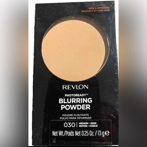 Revlon PhotoReady Blurring Powder 030 Medium Deep